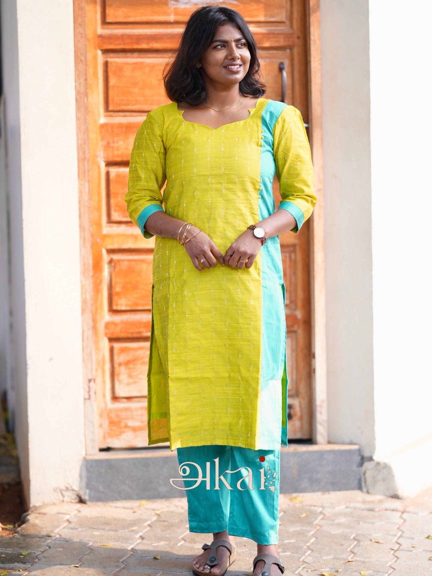 MYNAA - raw silk set