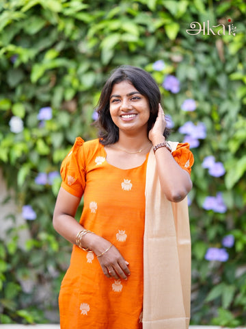 YAALI - raw silk set
