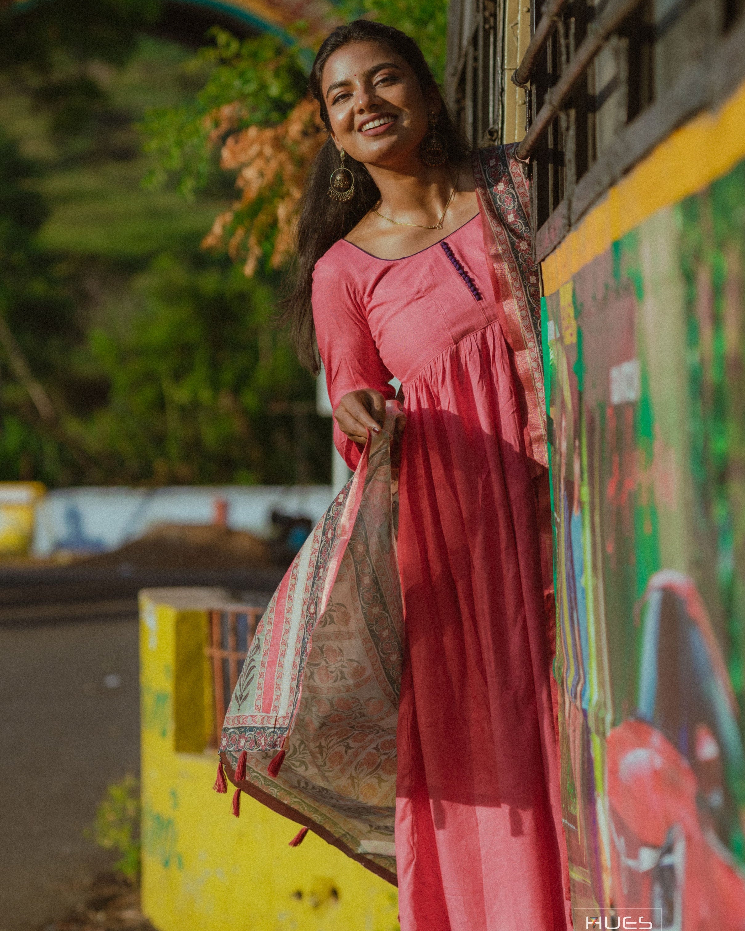Mughal Dupatta Set Peach